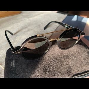 Celine Thin ella Black - Gold with Grey lenses
